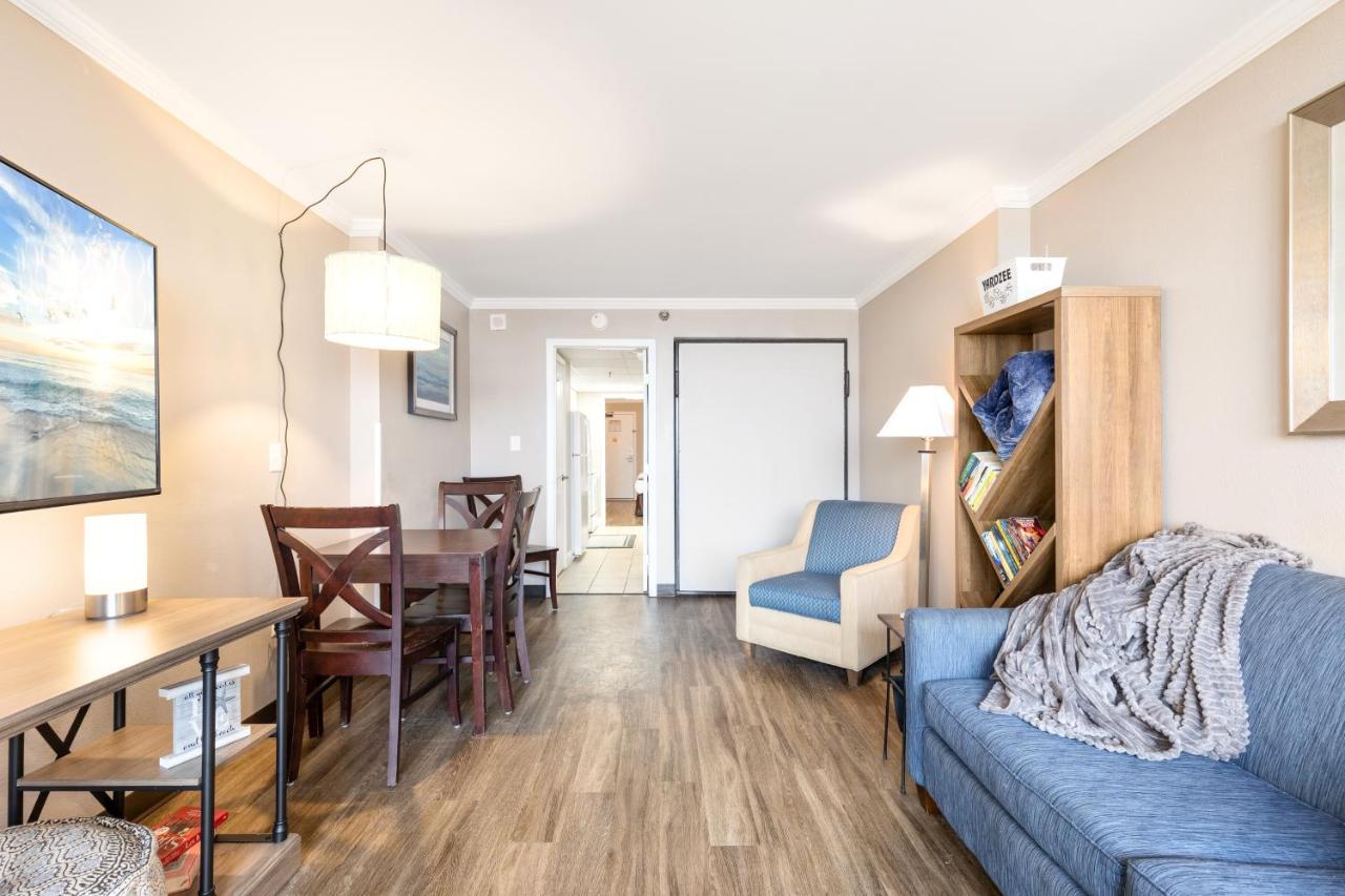 Caravelle Resort Condos 默特尔比奇 外观 照片