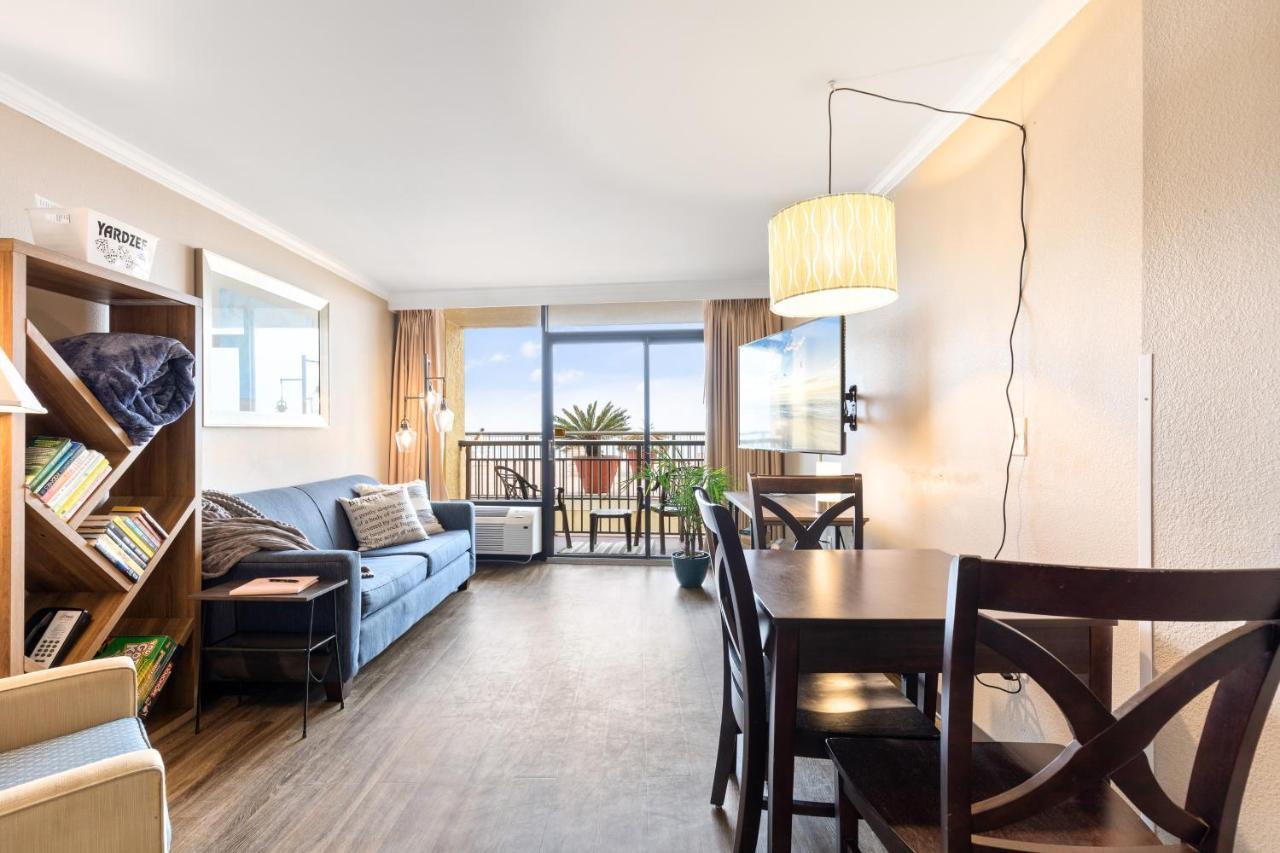 Caravelle Resort Condos 默特尔比奇 外观 照片